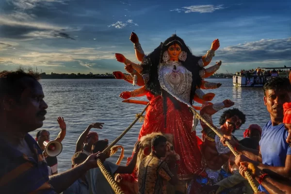 How Do You Immerse Yourself in Local Culture While Traveling?